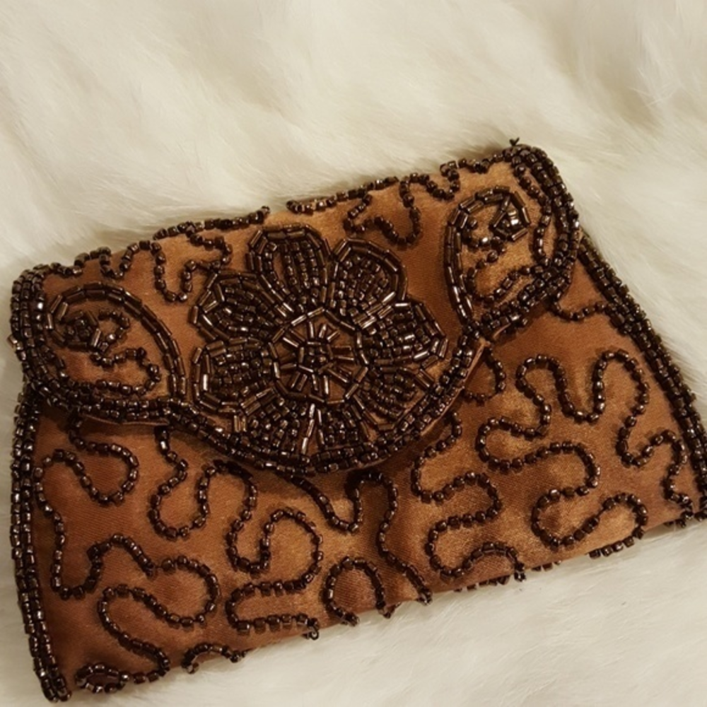 BRONZE BEADED COIN PURSE MADE IN JAPAN‎